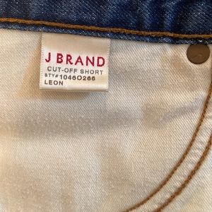 NBW * J Brand Blue Jean Distressed cutoff Shorts Size 25
